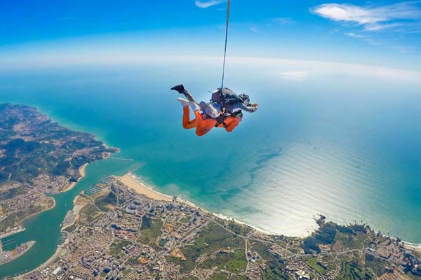 Alvor sky diving